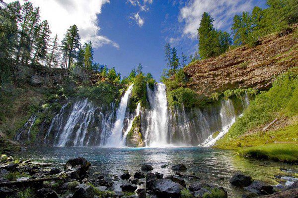 most-beautiful-incredible-famous-best-waterfalls-in-the-world